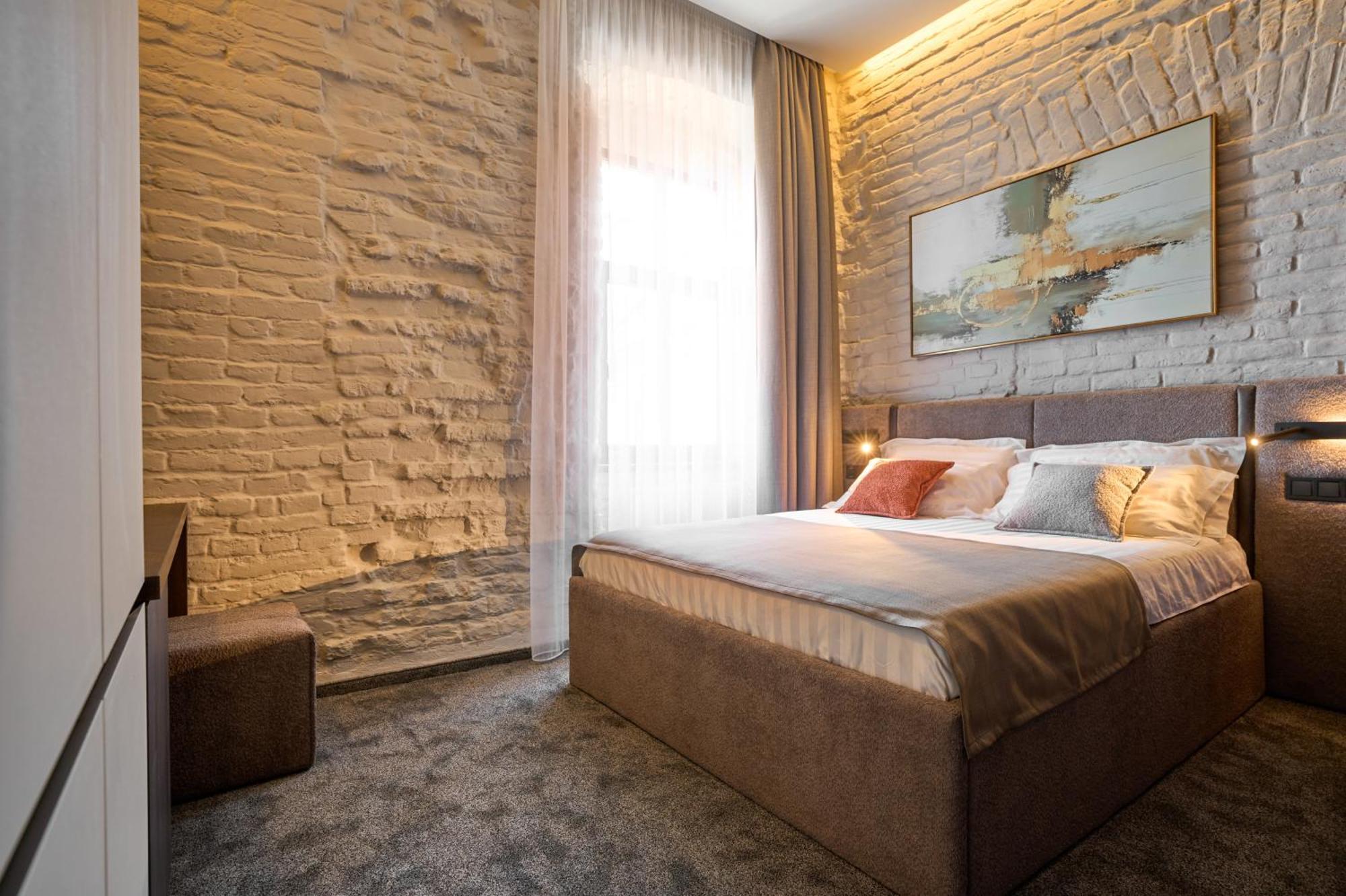 Fimka Apart Hotel Ivano-Frankivsk Luaran gambar