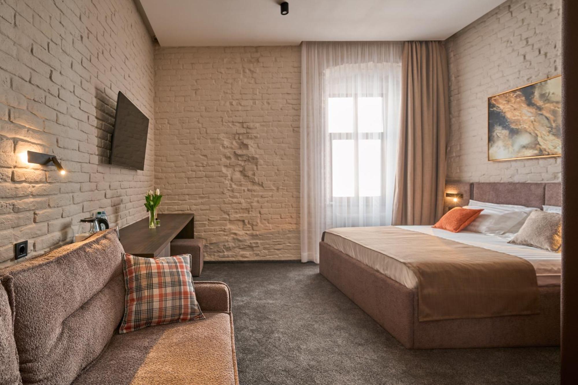 Fimka Apart Hotel Ivano-Frankivsk Luaran gambar
